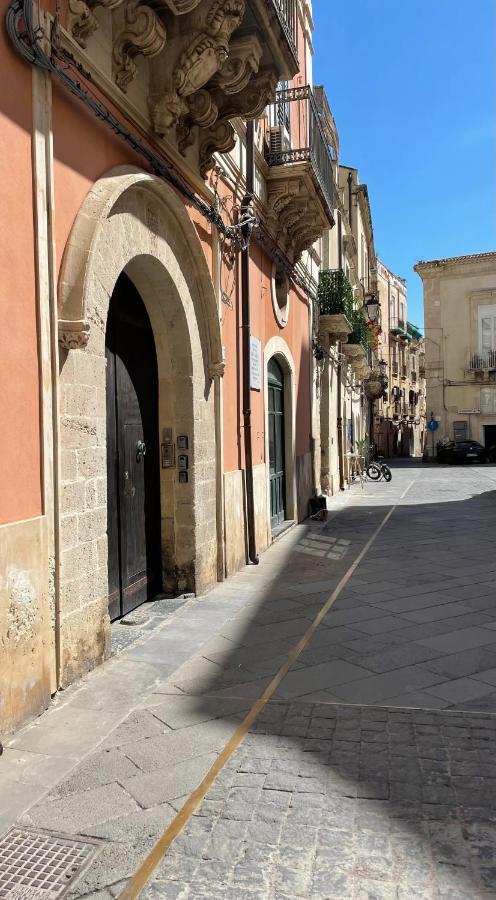 דירות סירקוזה L'Arco Di San Giuseppe מראה חיצוני תמונה